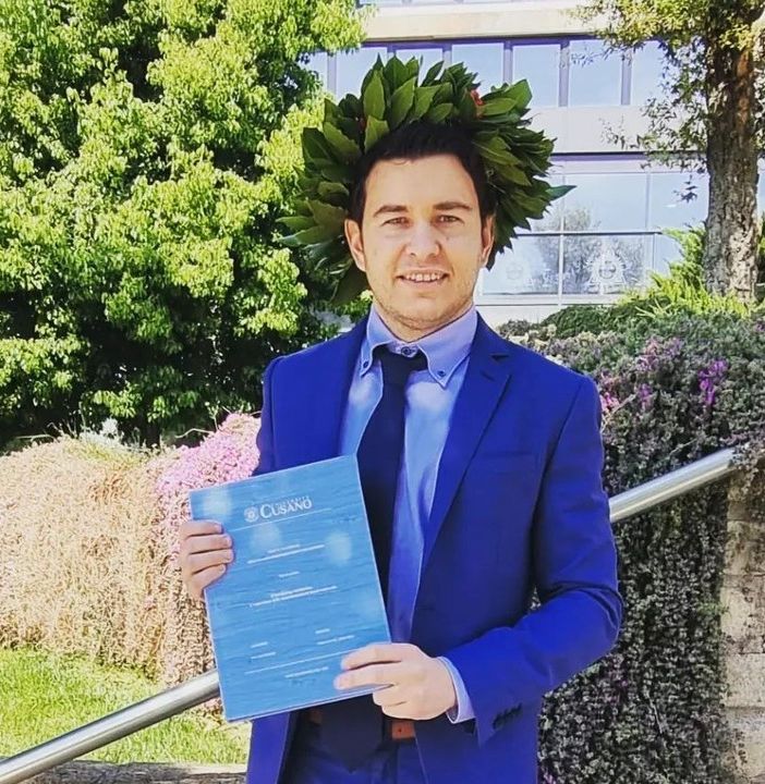 Seconda laurea per il consigliere comunale Luca Folegani. Nella tesi c’è anche Busto