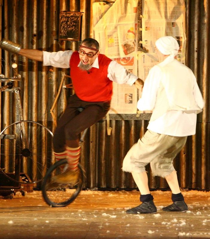 Teatro delle Arti: partenza con tutto esaurito per Lella Costa ed Elia Schilton, attesa per Peter Pan