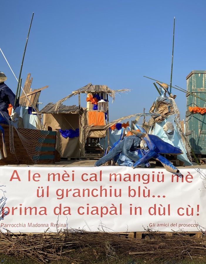 Brucia la Giöbia di Madonna Regina: al rogo il granchio blu