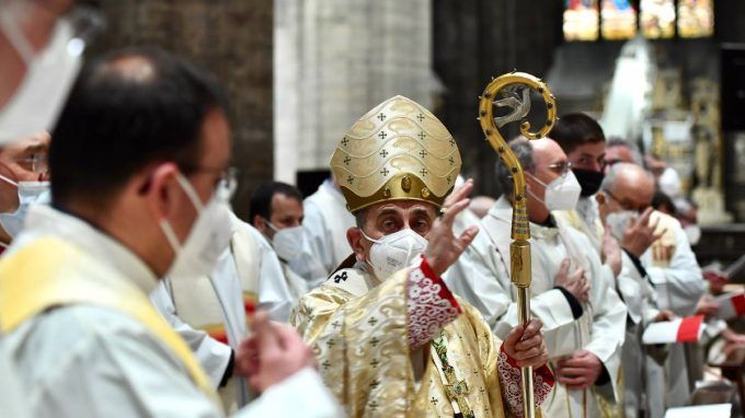 Monsignor Delpini: «In questo mondo con tanti segni di disgregazione abbiamo la responsabilità di essere una profezia di fraternità»