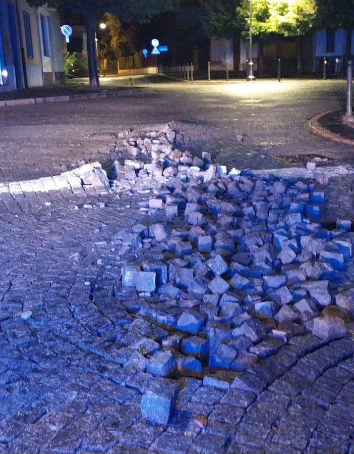 Una delle foto postate dal sindaco Zappamiglio