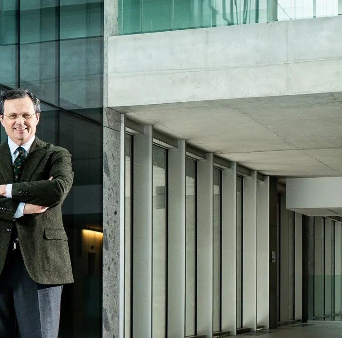 Foto dalla pagina Facebook della Bocconi