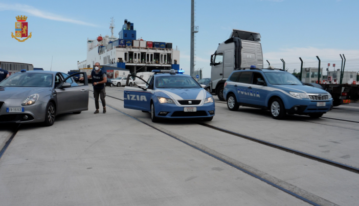 Trafficanti di eroina dalla Turchia all'Italia, una succursale della banda scoperta nel Varesotto: quattro arresti in provincia