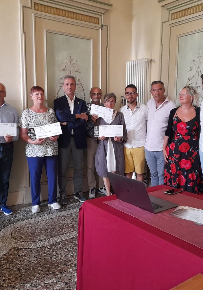 FOTO. Frana il cimitero di Camogli. Duecento bare finiscono in mare