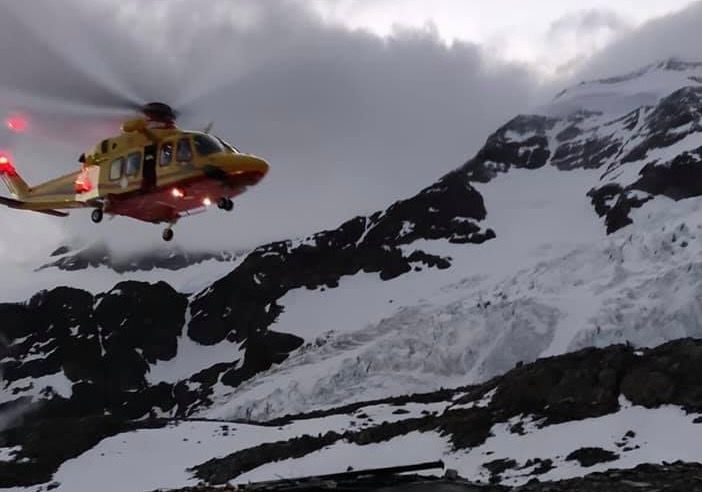 L'elisoccorso in azione nella zona della tragedia