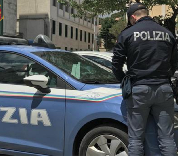 Minorenni fuggono da una comunità e tentano di rubare delle biciclette. Scoperti e denunciati