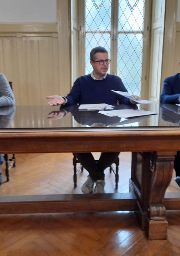 La conferenza stampa a palazzo Borghi, in sala Giunta