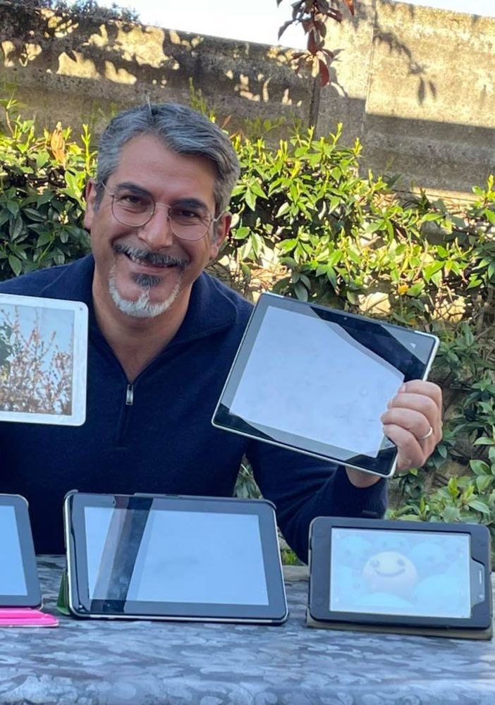 La donazione di De Cinque e della sua Onlus a Solidarietà Famigliare di Castellanza