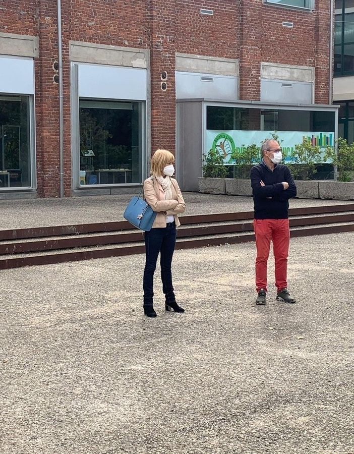 Un momento dell'incontro e sopralluogo a Castellanza