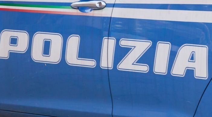 Botte al padre malato e stalking verso un'infermiera dell'ospedale di Gallarate: arrestato dalla polizia