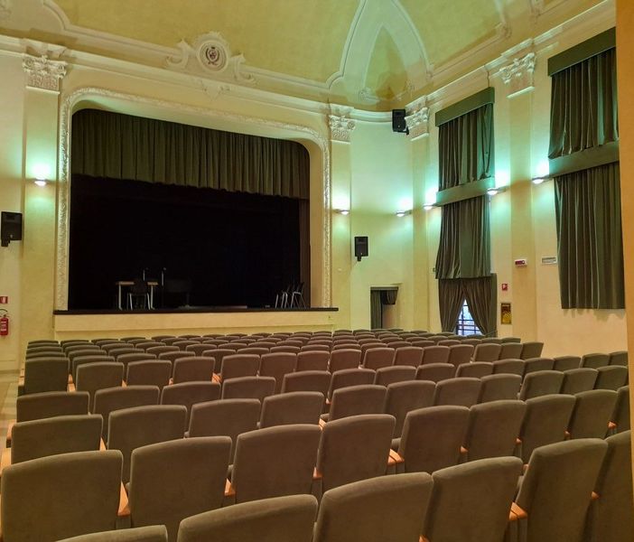 Il Teatro del Popolo, gestito dal Conservatorio di Gallarate e sede del convegno