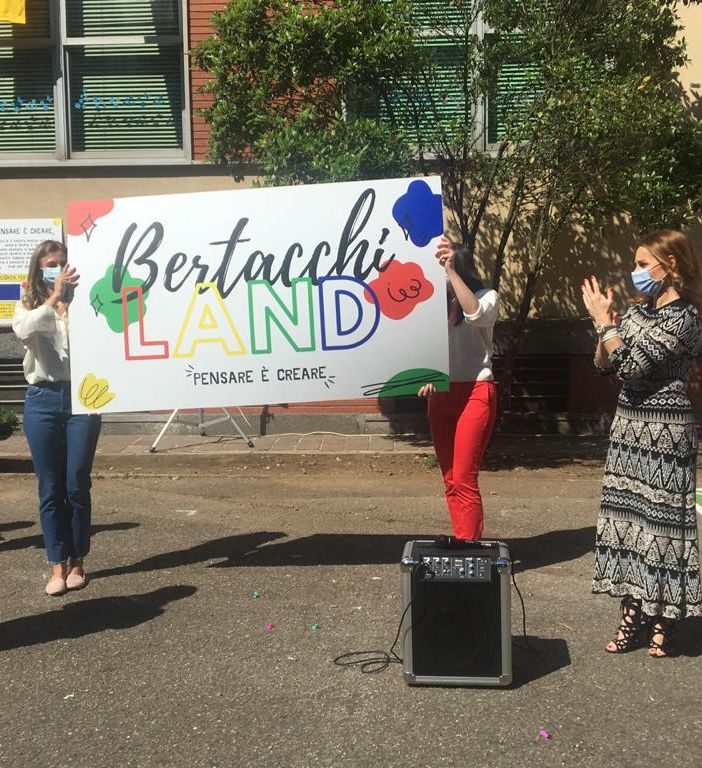 La lezione dei ragazzi di quinta: inaugurati i “playground” dell'istituto Bertacchi di Busto