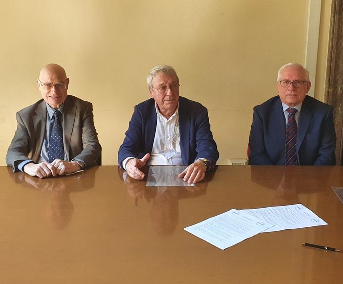 Alcuni esponenti di Busto al Centro: sabato il via alla campagna elettorale