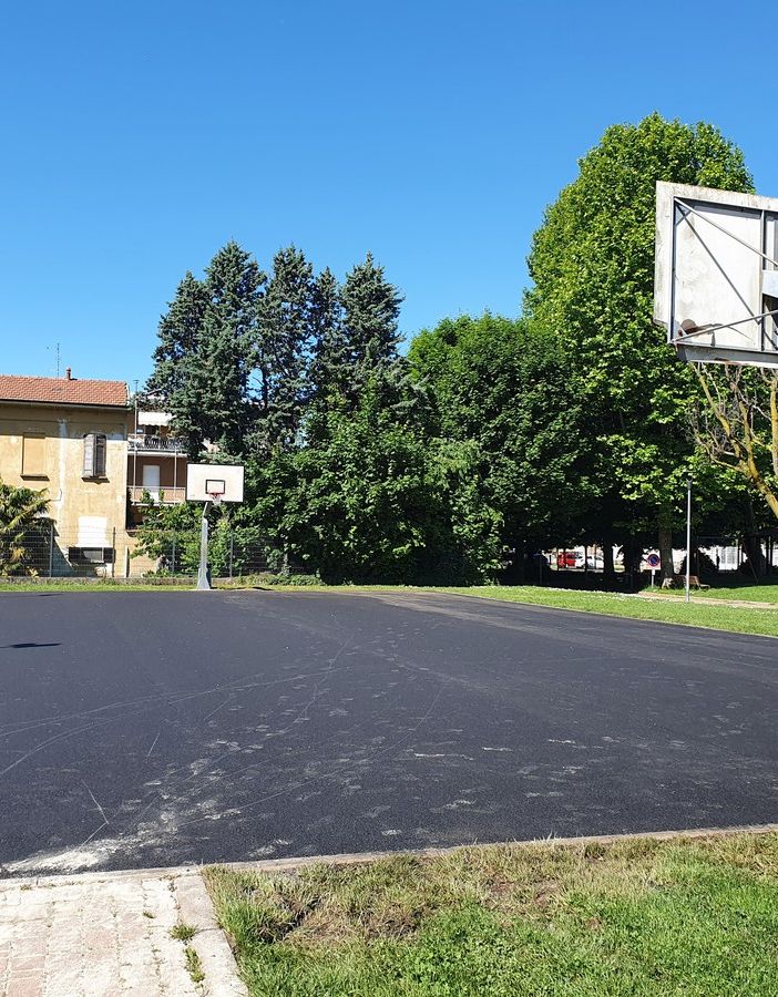 Sono iniziati i lavori al campo da basket di Borsano