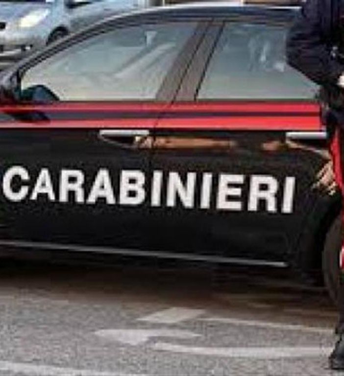 Rapina alle Poste di Dumenza, caccia all'uomo nell'Alto Varesotto e alle frontiere