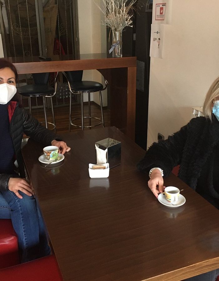 Valle Olona, primo giorno di zona gialla. Nei bar «è tutta un'altra vita» ma rimane quel senso di incertezza