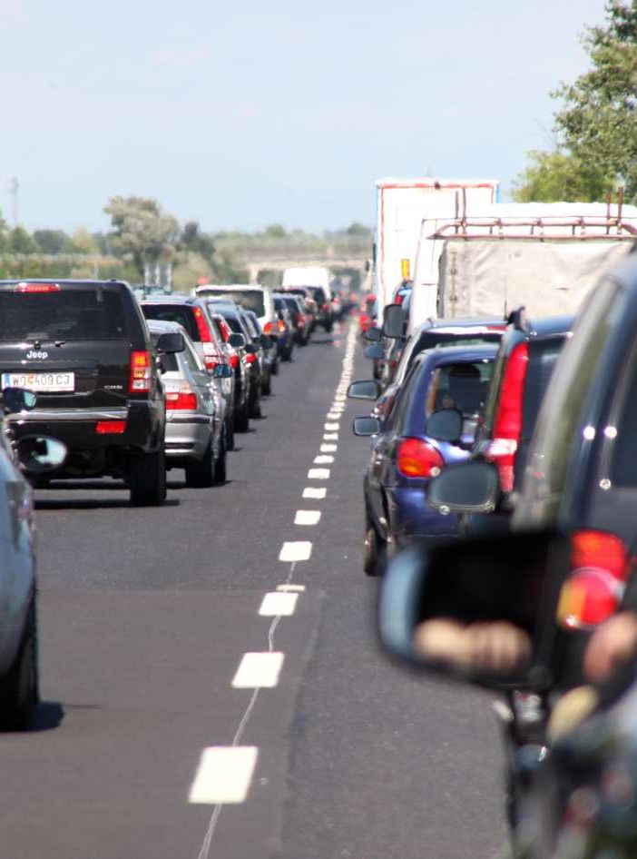 Incidente in Autolaghi tra Solbiate Arno e Castronno: quattro feriti e code verso Varese