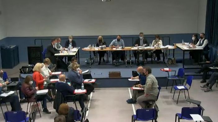 Dopo la metà, il consiglio prosegue senza i rappresentanti di Siamo Fagnano