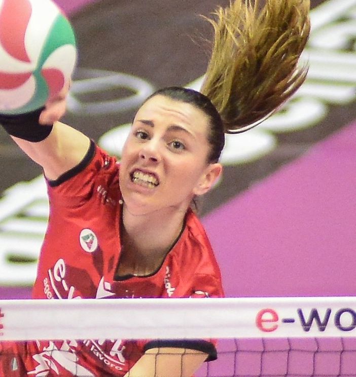 Capitan Alessia Gennari presenta il match con Cuneo