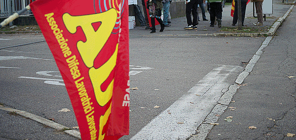«No al conflitto e all’economia di guerra». Venerdì lo sciopero di Adl Varese