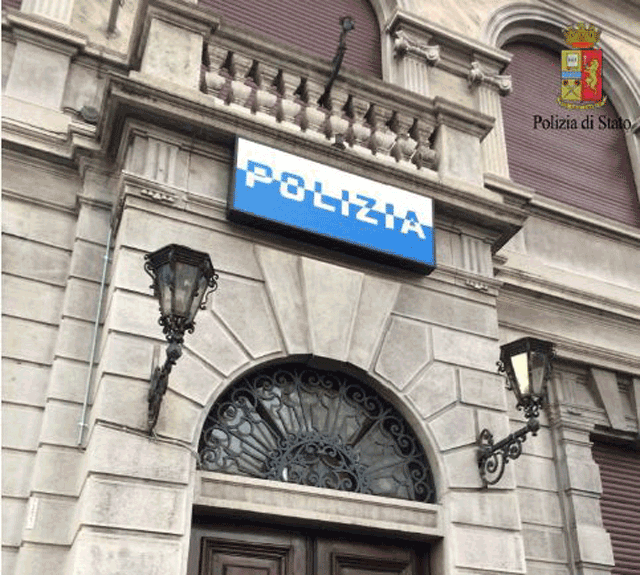 Viola la sorveglianza speciale per minacciare il rivale, arrestato