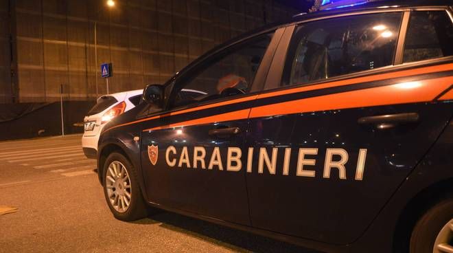 Spari a Lonate Pozzolo, giovane ferito al braccio