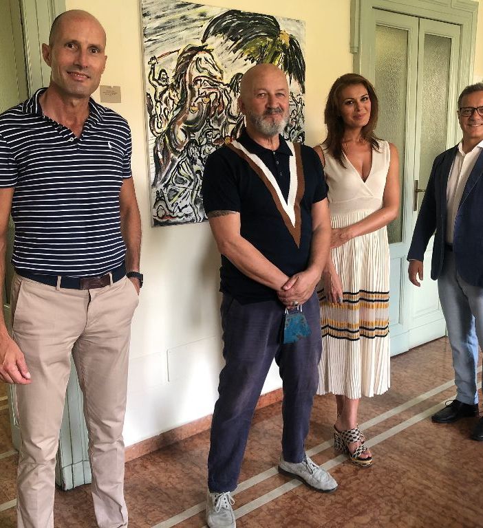 Da attore a pittore, Stefano Chiodaroli espone la sue tele a Busto