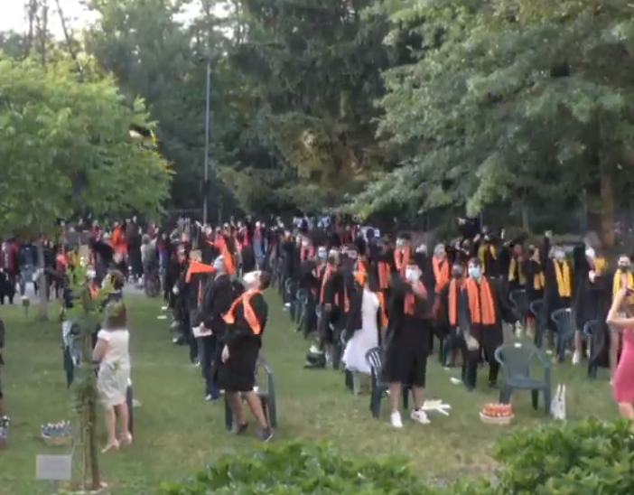 Una festa di maturità del Tosi