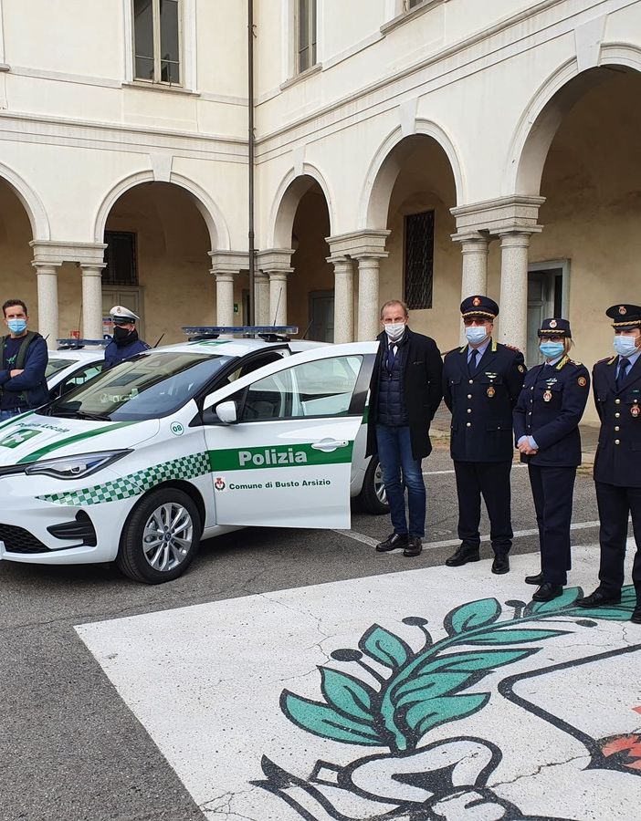 Busto, controlli rafforzati dei vigili. 677 violazioni e due sanzionati per guida in stato d'ebbrezza