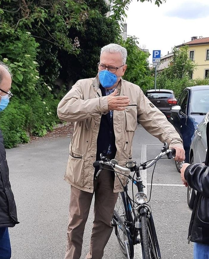 Il tour nei quartieri di Maggioni parte dalla “sua” San Michele. «Dalla piazza al Conventino, molto da sistemare»