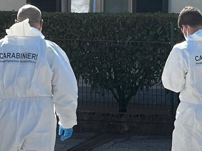 Da Morazzone a Mesenzana, l'orrore dentro casa. Il criminologo: «La pandemia ha accentuato i dissidi familiari»