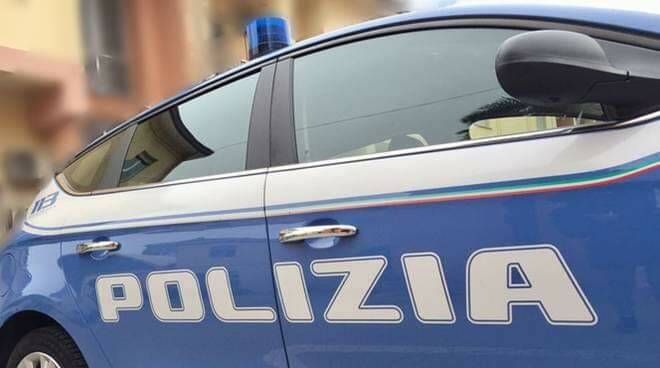 Busto, furto tecnologico al centro commerciale: coppia finisce in manette