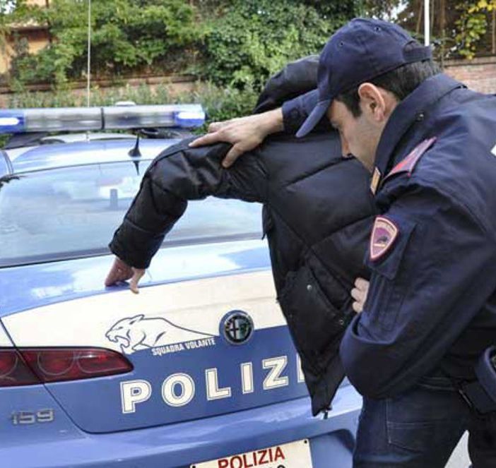 Il sindacato di polizia della provincia di Varese: «Basta puntare il dito verso chi contrasta il crimine»
