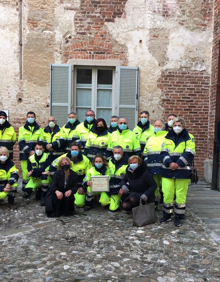 Fagnano premia la sua Protezione Civile. «Grazie per tutto quello che fate. Non vi fermate davanti ai problemi e cercate sempre di essere positivi»
