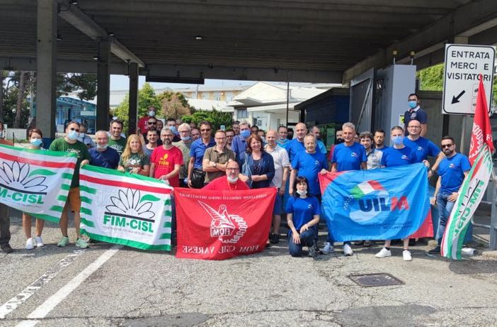 La delegazione a Cassinetta (in alto) e a Roma (in basso nella gallery)