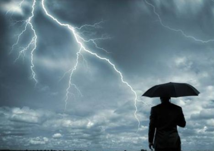E' il giorno dei temporali: sul Varesotto dal tardo pomeriggio ci sarà anche rischio grandine