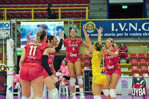 Uyba contro la corazzata Conegliano per guadagnarsi le finali di Coppa Italia