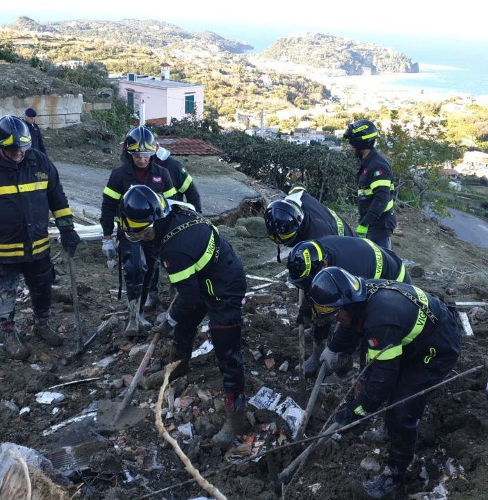 Tragedia di Ischia, la rabbia dei sindaci dopo il commento del ministro