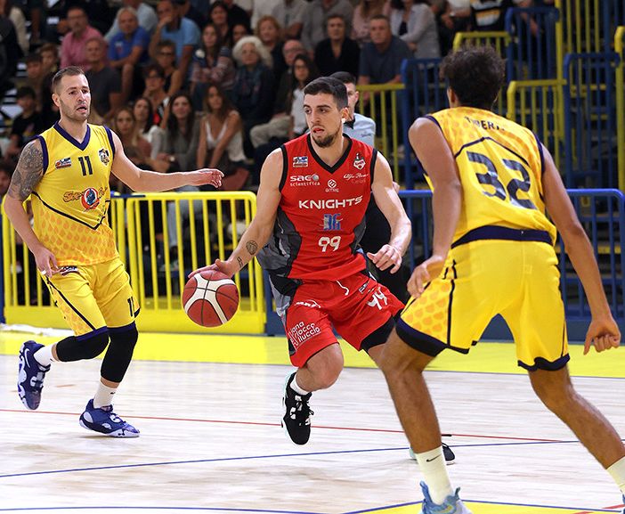 Knights, buona la prima a Piombino