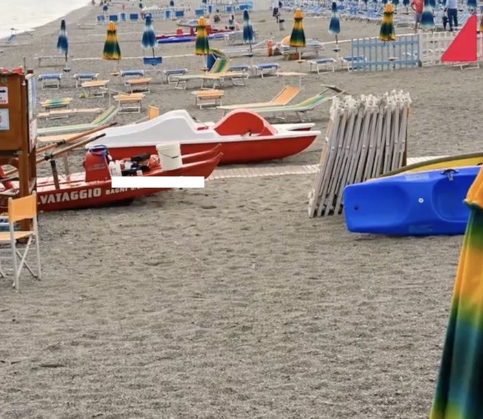 L'estate può attendere, gli aumenti no: +5% sulle spiagge italiane
