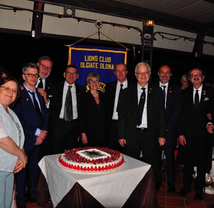 Lions Club Olgiate Olona, compleanno e passaggio del testimone