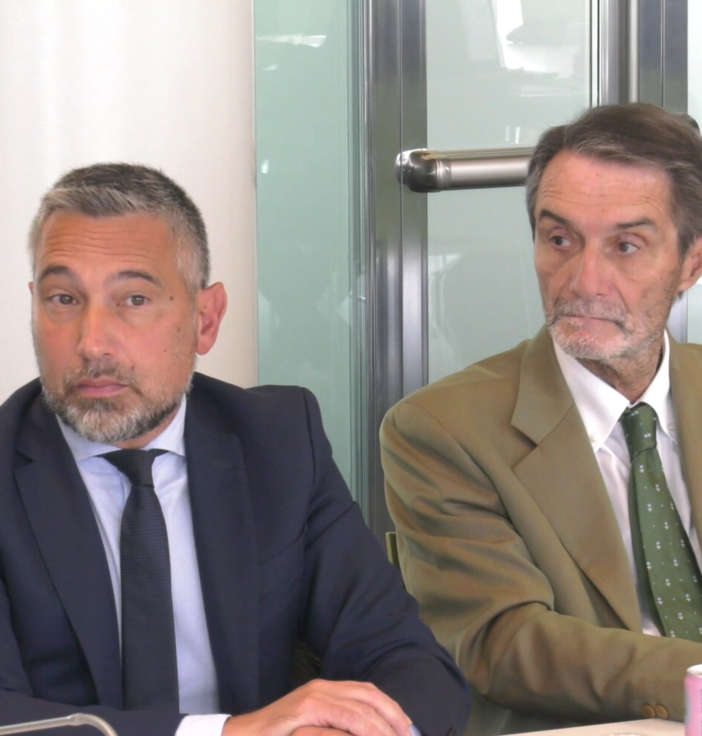 Fontana (a destra) e Lucente all'incontro odierno a Palazzo Lombardia
