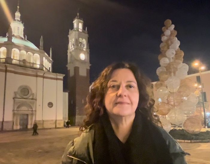 VIDEO. Spente le luminarie, si accendono i falò a Busto