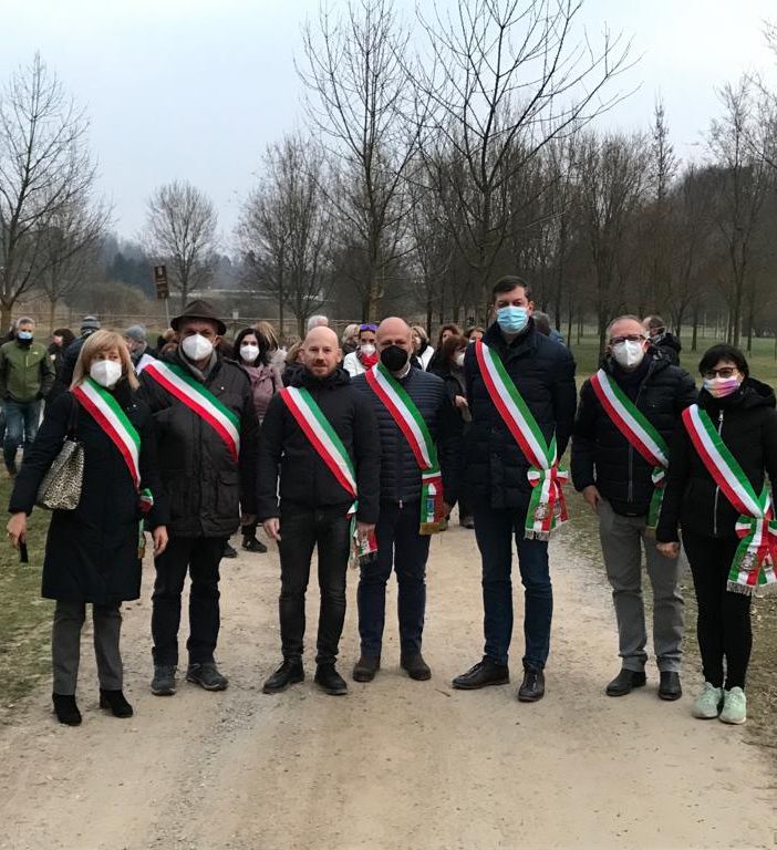 Sindaci e cittadini della Valle Olona in marcia per la pace