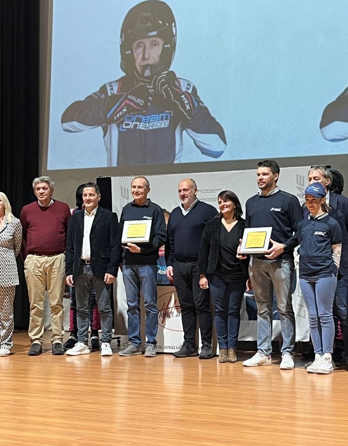VIDEO E FOTO. Olgiate corre con le emozioni del suo campione. Miele: «Quelle del Giappone mi sembravano le strade di casa nostra. Ci vogliono preparazione e audacia»