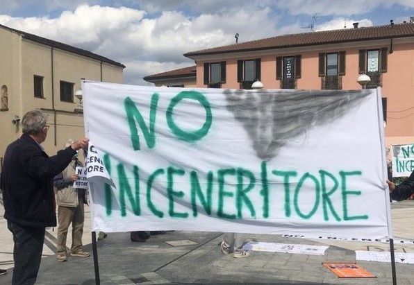 Astensione del Pd su Neutalia, la delusione del comitato No Inceneritore