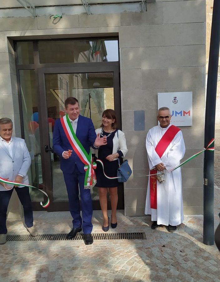 Taglio del nastro per il Numm di Gorla Maggiore