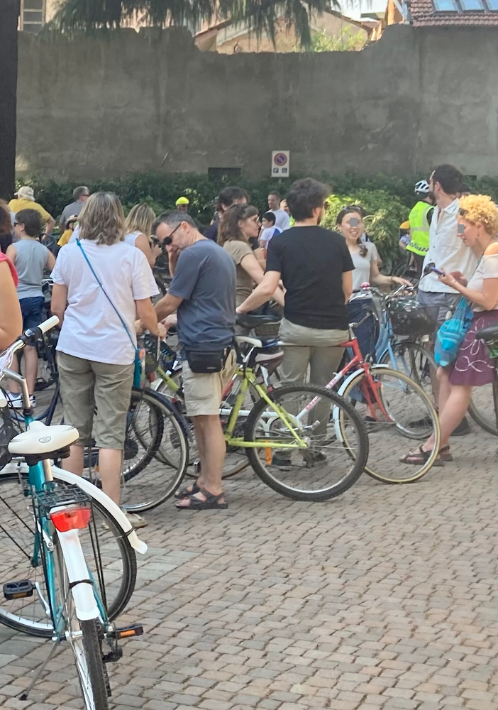 VIDEO E FOTO. La bici è una cosa seria. Anzi una festa