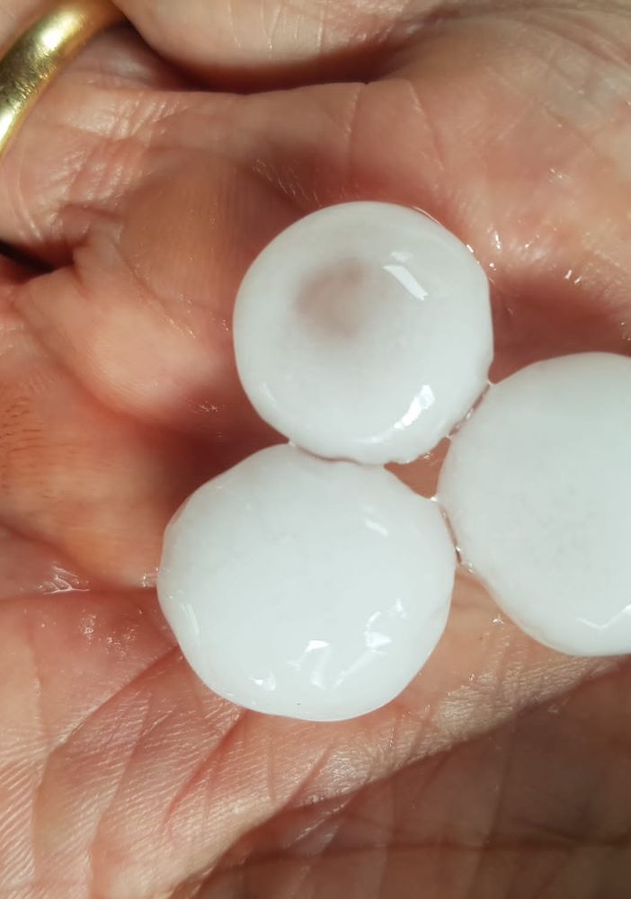 Busto, acquazzone e grandinata. Poi torna il sole