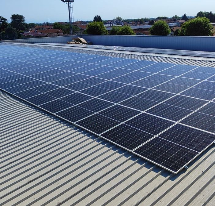 L'impianto fotovoltaico della scuola Benedetto Croce